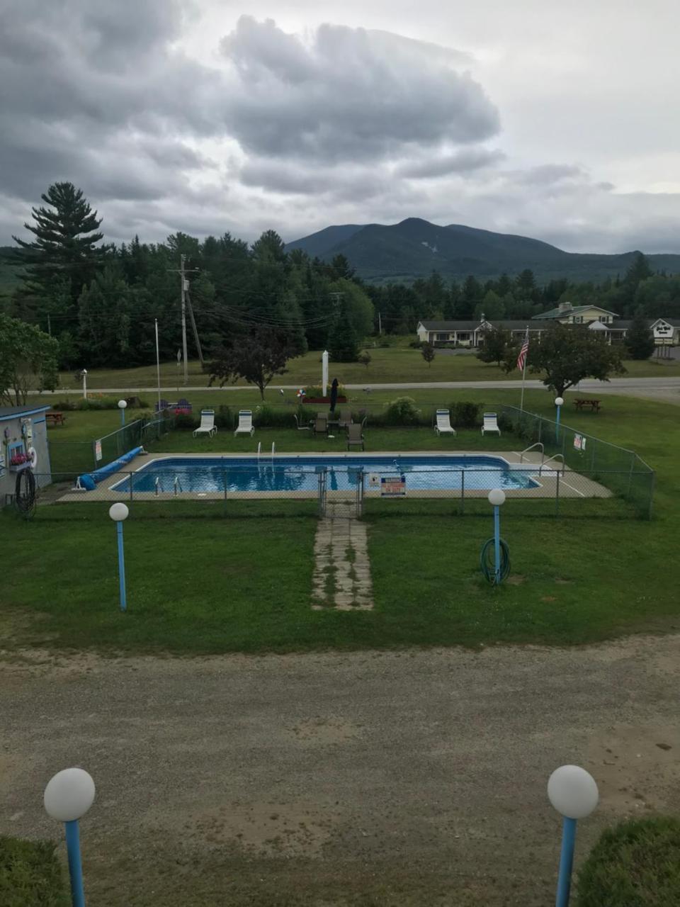 Four Seasons Motor Inn Twin Mountain Экстерьер фото