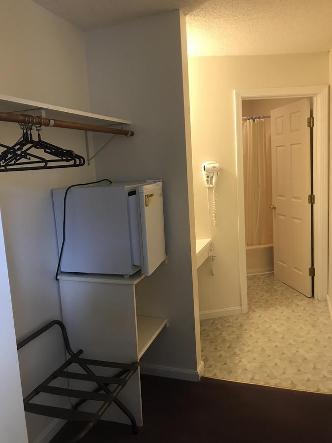 Four Seasons Motor Inn Twin Mountain Экстерьер фото