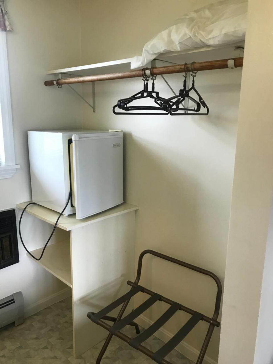 Four Seasons Motor Inn Twin Mountain Экстерьер фото
