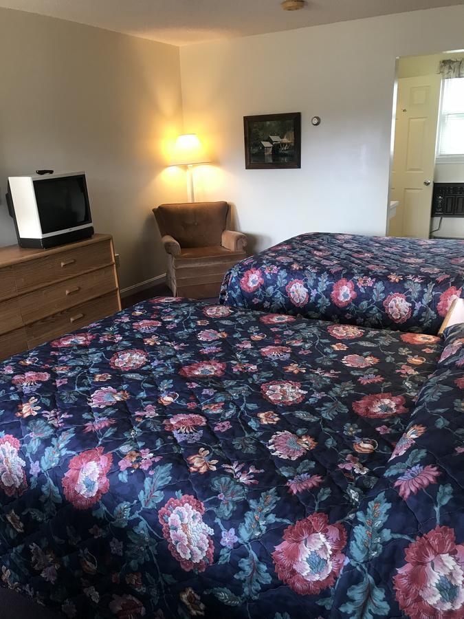 Four Seasons Motor Inn Twin Mountain Экстерьер фото