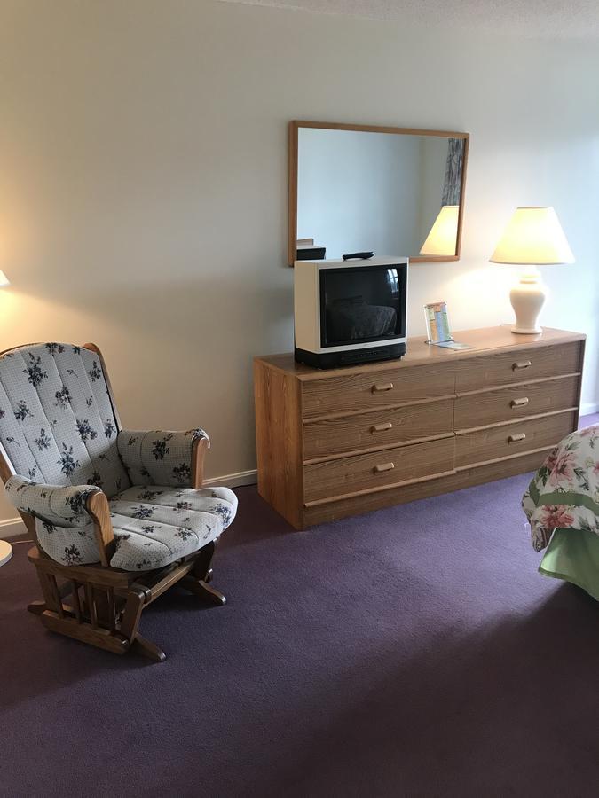 Four Seasons Motor Inn Twin Mountain Экстерьер фото